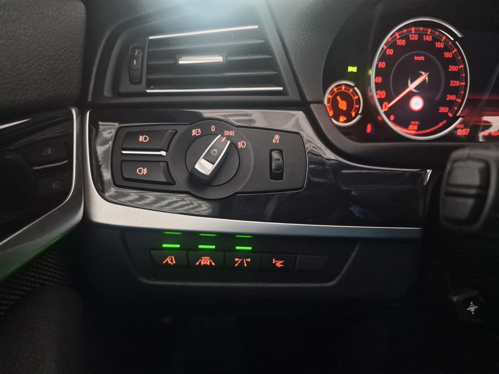 BMW 520d Limousine Automatik Top Austattung wenig Km