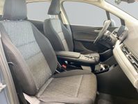 BMW 218 Active Tourer - Vorschau Bild 11