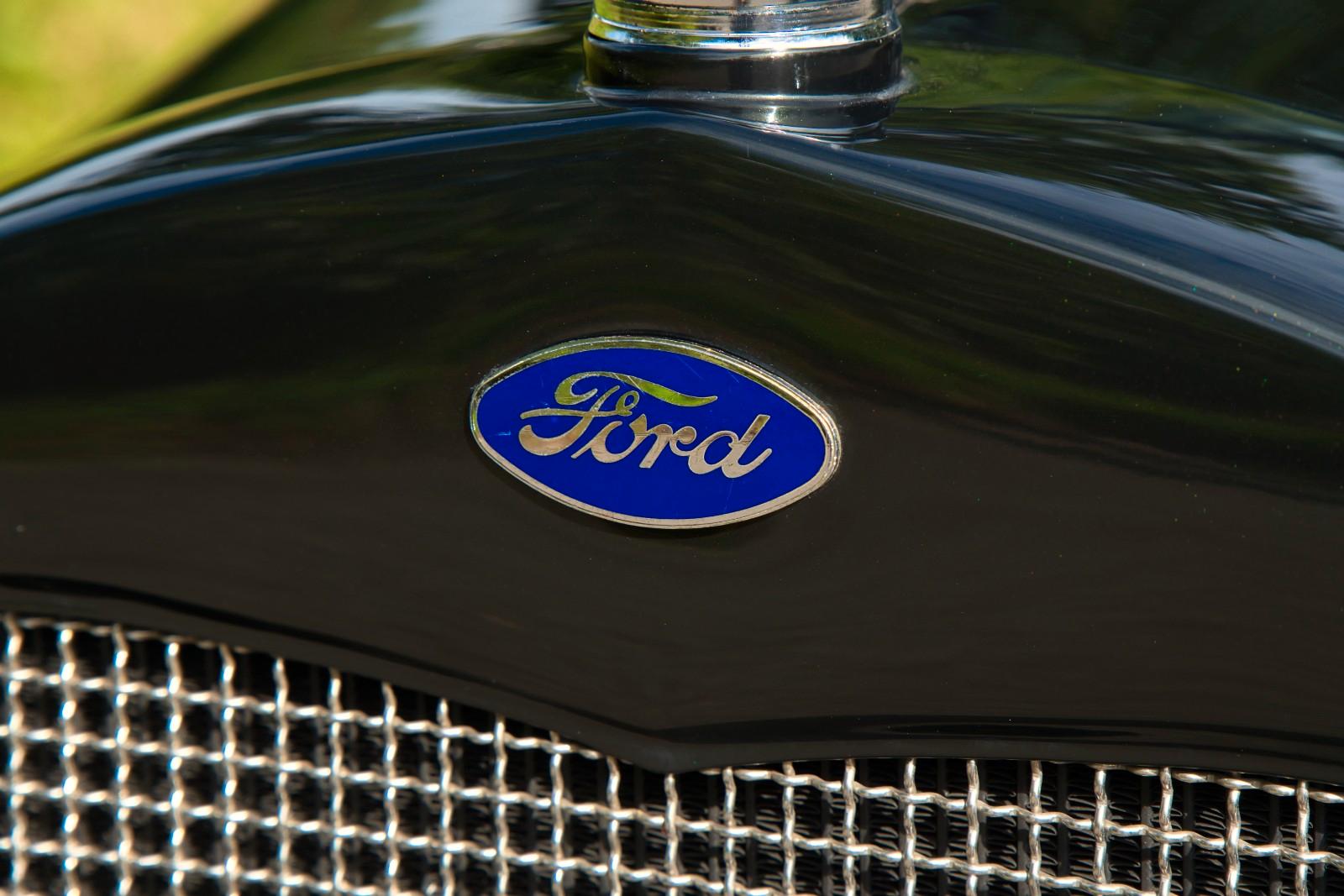 Ford Model A Roadster Pickup Hot Rod | 1 of 1 | V8