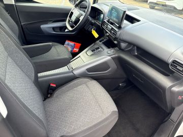 Bild 13 Opel Combo Life GS 1.5 Diesel XL ACC Apple CarPlay A