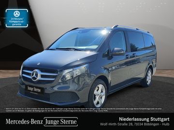 Mercedes V 220 - 1