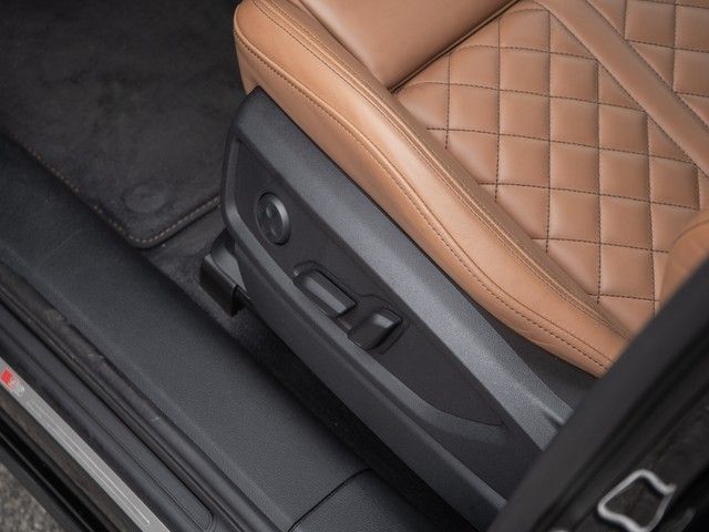 SQ5 Sportback 3.0 TDI quattro AUDI-EXCLUSIVE+360