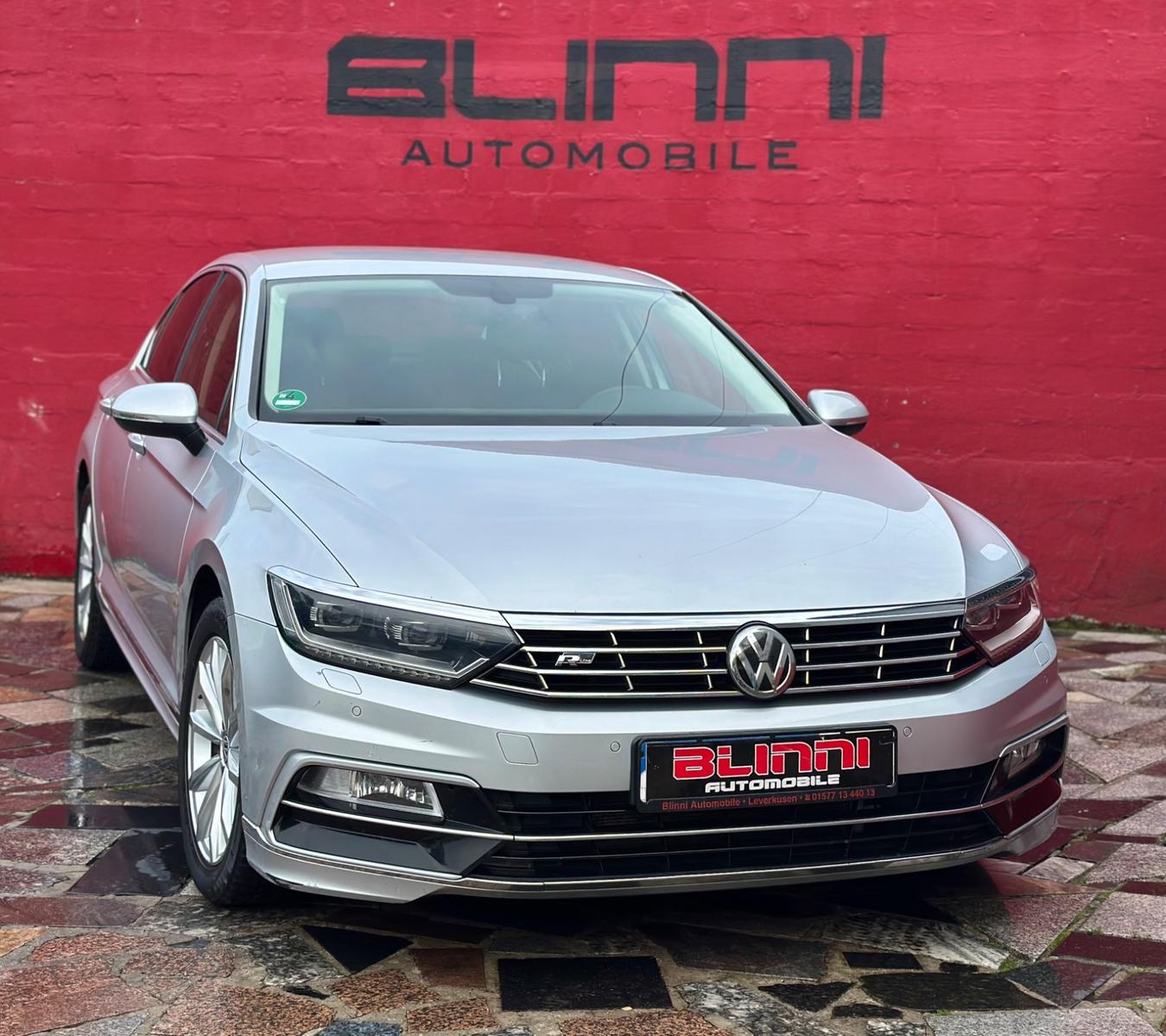 Volkswagen Passat 1.6 TDI/R-Line/D-G Tacho/DSG/Kamera/