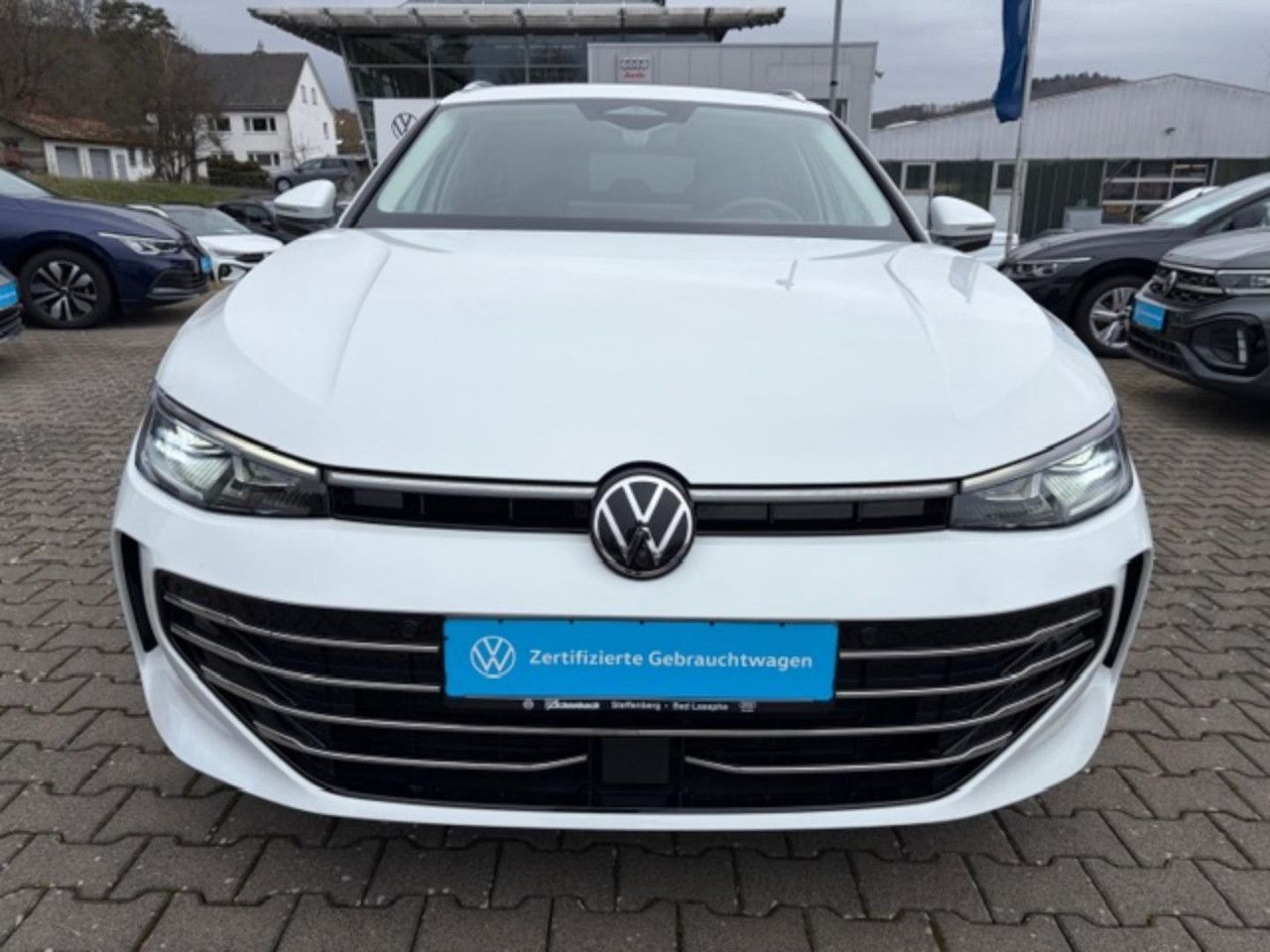 Volkswagen Passat 2.0 TDI 110 kW Elegance Pano Head-Up foto 4