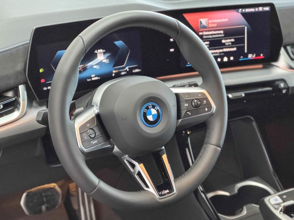 BMW iX1 - Bild 9