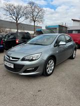 Opel Astra J Lim.5-trg.Style*1.HAND*TEMPO*PDC*TÜV NEU - Opel Astra: 1.5