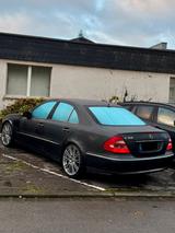Mercedes-Benz E320CDI 3,2L AVANTGARDE W211 - Mercedes-Benz E 320 aus 2003: Cdi