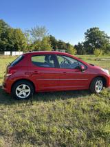 Peugeot 207 Premium 95 VTi Premium - Peugeot 207: Vti 95
