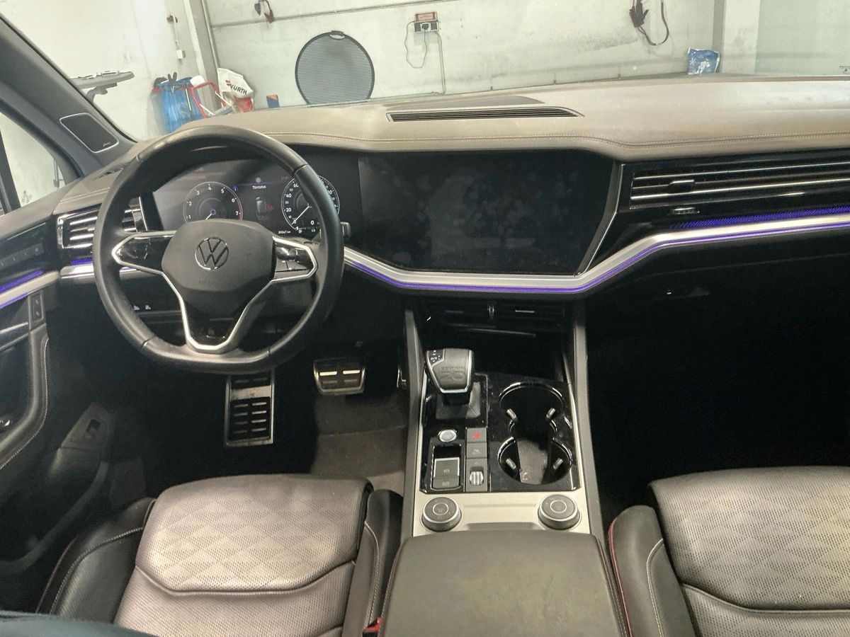 Volkswagen Touareg 3.0 TSI 4M MATRIX AHK PANO ACC MASSAGE foto 5