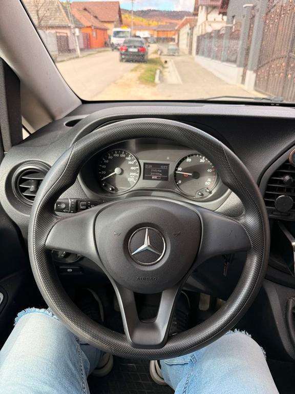 Mercedes-Benz eVito