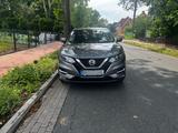 Nissan Qashqai 1.3 DIG-T 159PS N-CONNECTA N-CONNECTA - Nissan Qashqai: Limousine