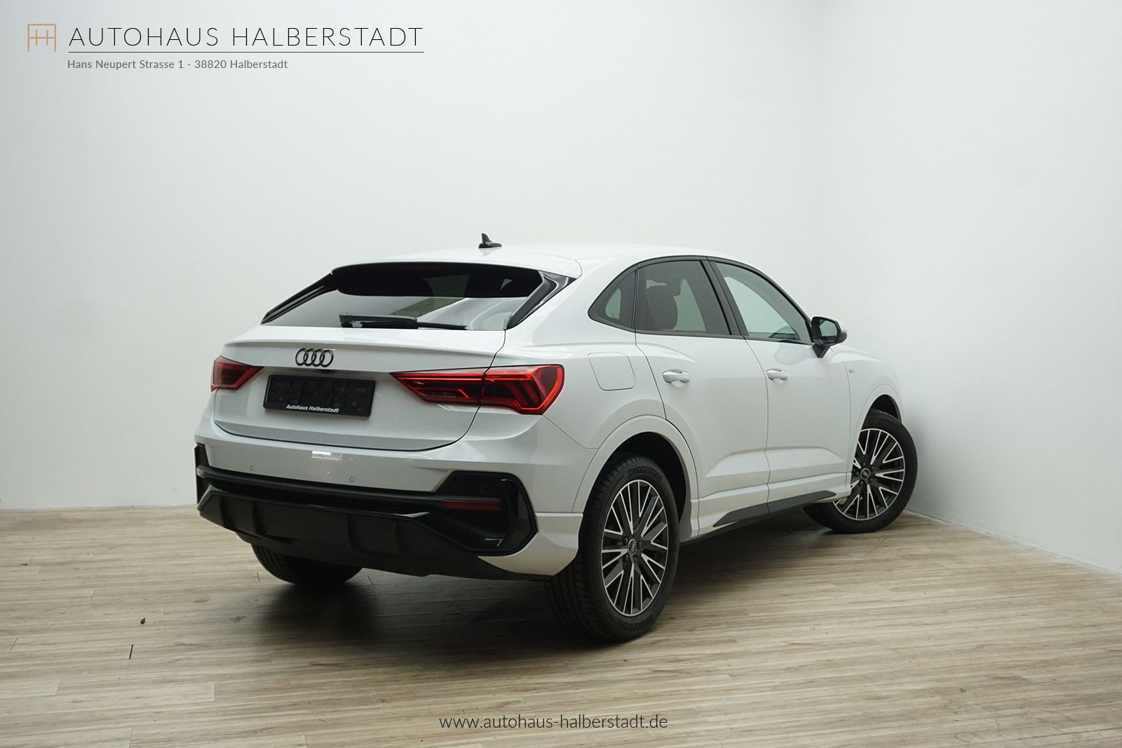 Audi Q3 Sportback 35 TFSI S-line bis 2030 foto 5