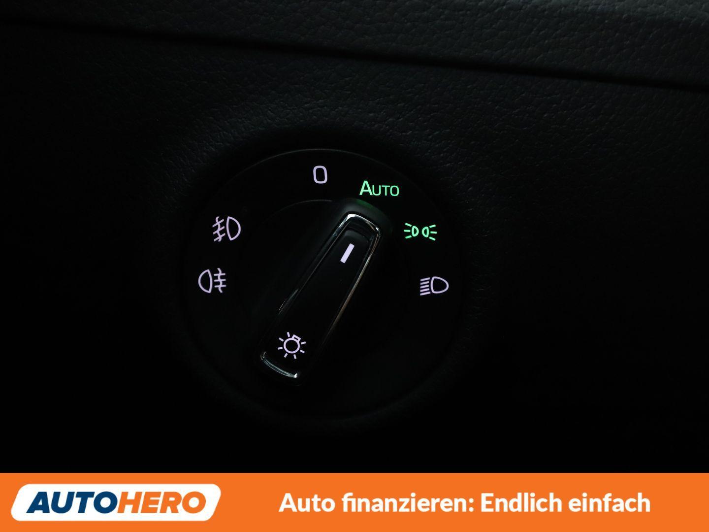 Skoda Superb 2.0 TDI Style Aut.*NAVI*ACC*PDC*SHZ*, миниатюра 26