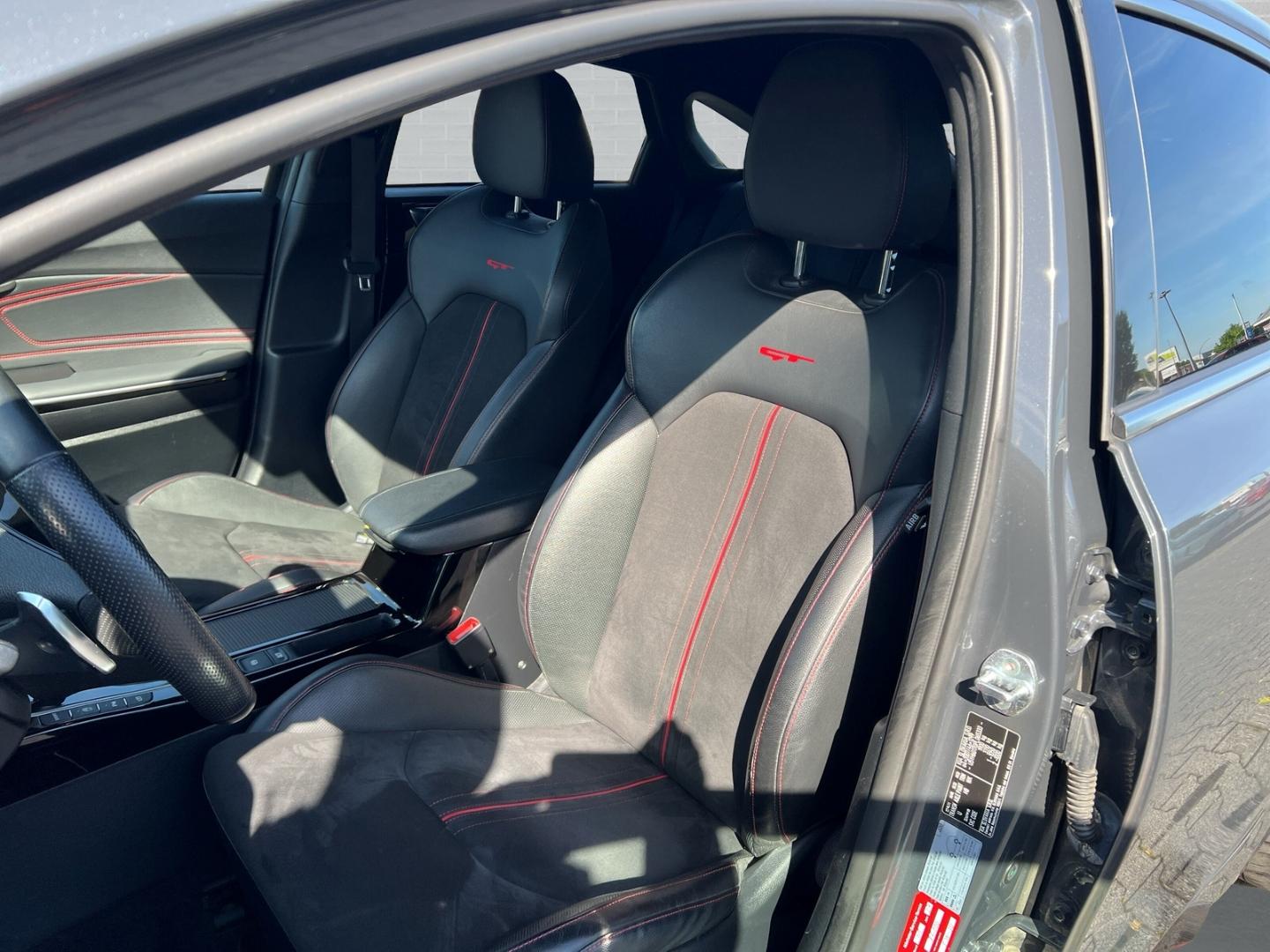Kia ProCeed 1.6T GT +Navi JBL LED ACC El. Heckklappe