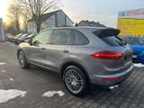 Porsche Cayenne S E-Hybrid Panorama Elektro - Porsche in Aachen