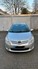 Toyota Auris 1.33 / 1. Hd. / TÜV 09/27 / N... - Toyota Auris in Dortmund