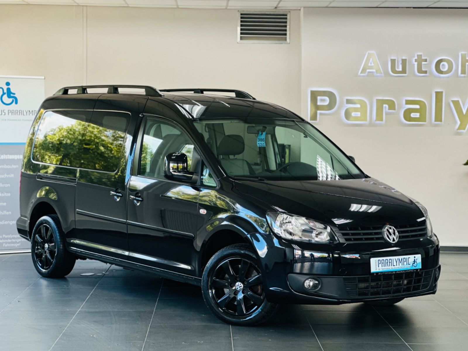 Caddy Maxi 1.6 TDI Behindertengerecht-Rampe