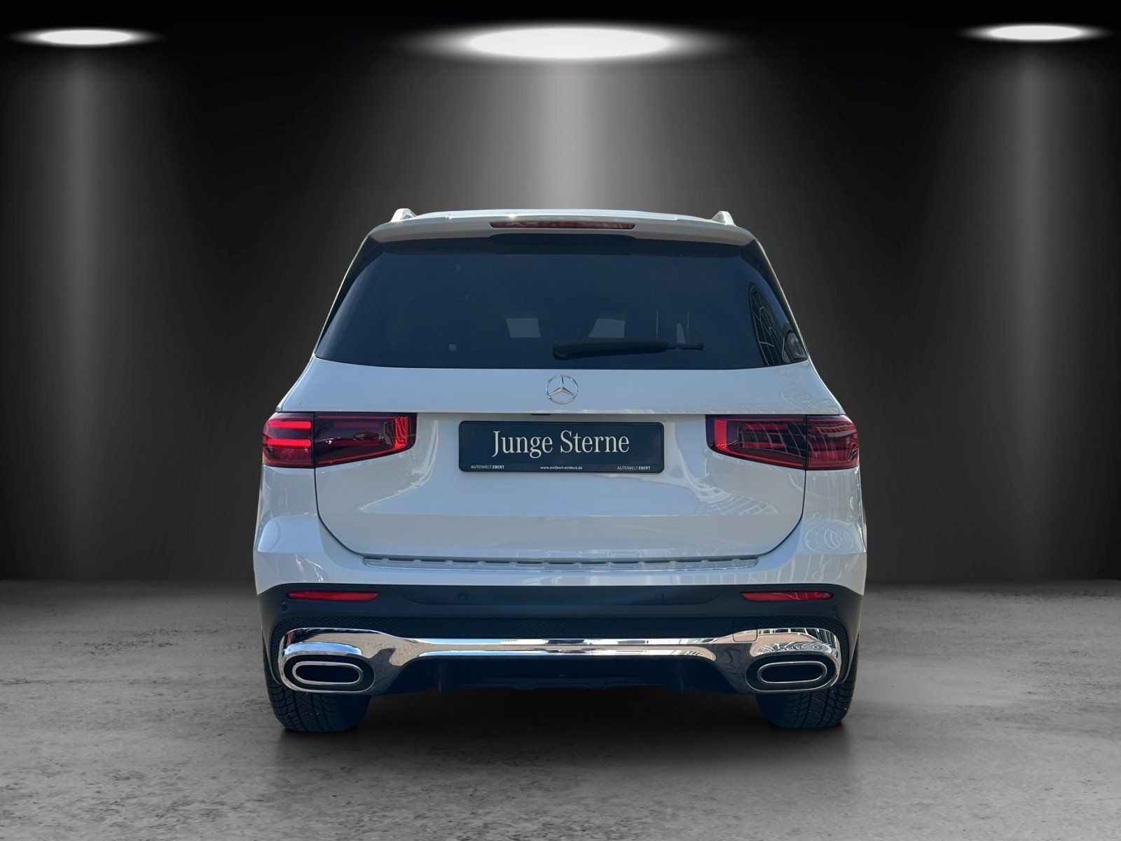 Fahrzeugabbildung Mercedes-Benz GLB 250 4M AMG Premium DISTRO KeyGo AHK 360°MLED