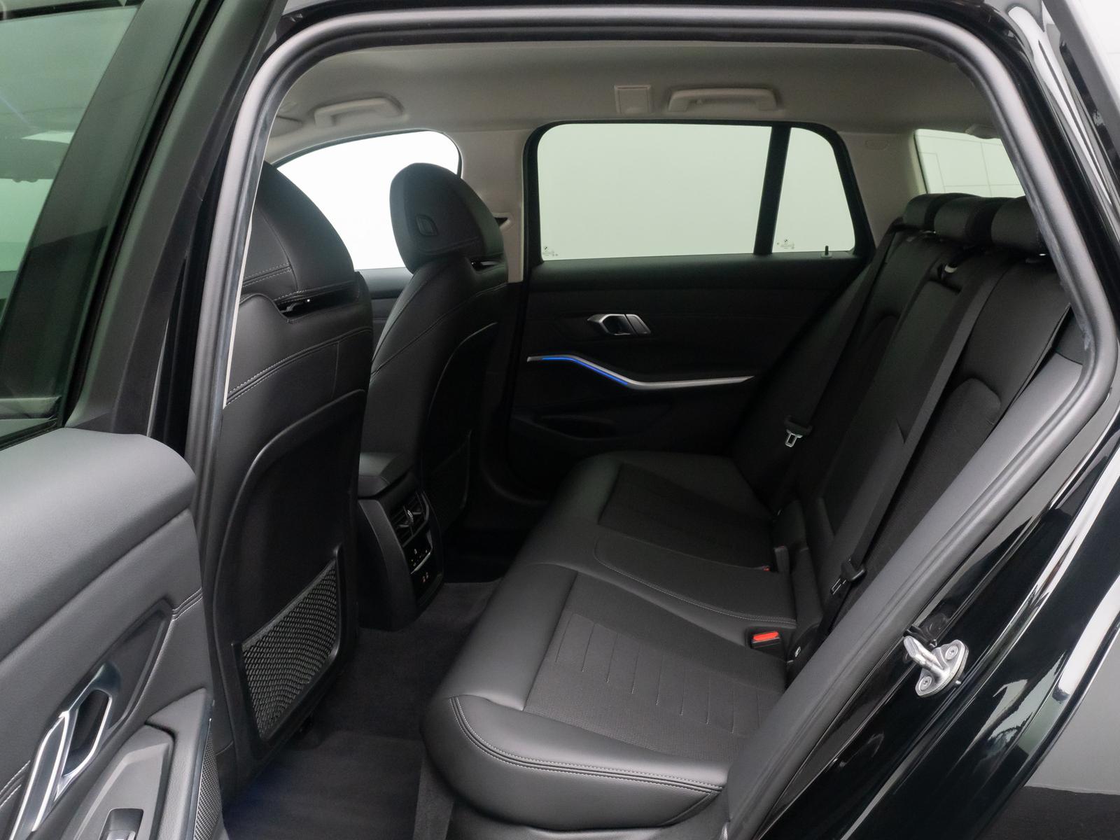 BMW 3 Series d Sport Line DAB Alarm PDC GeschwindigReg 17", миниатюра 26