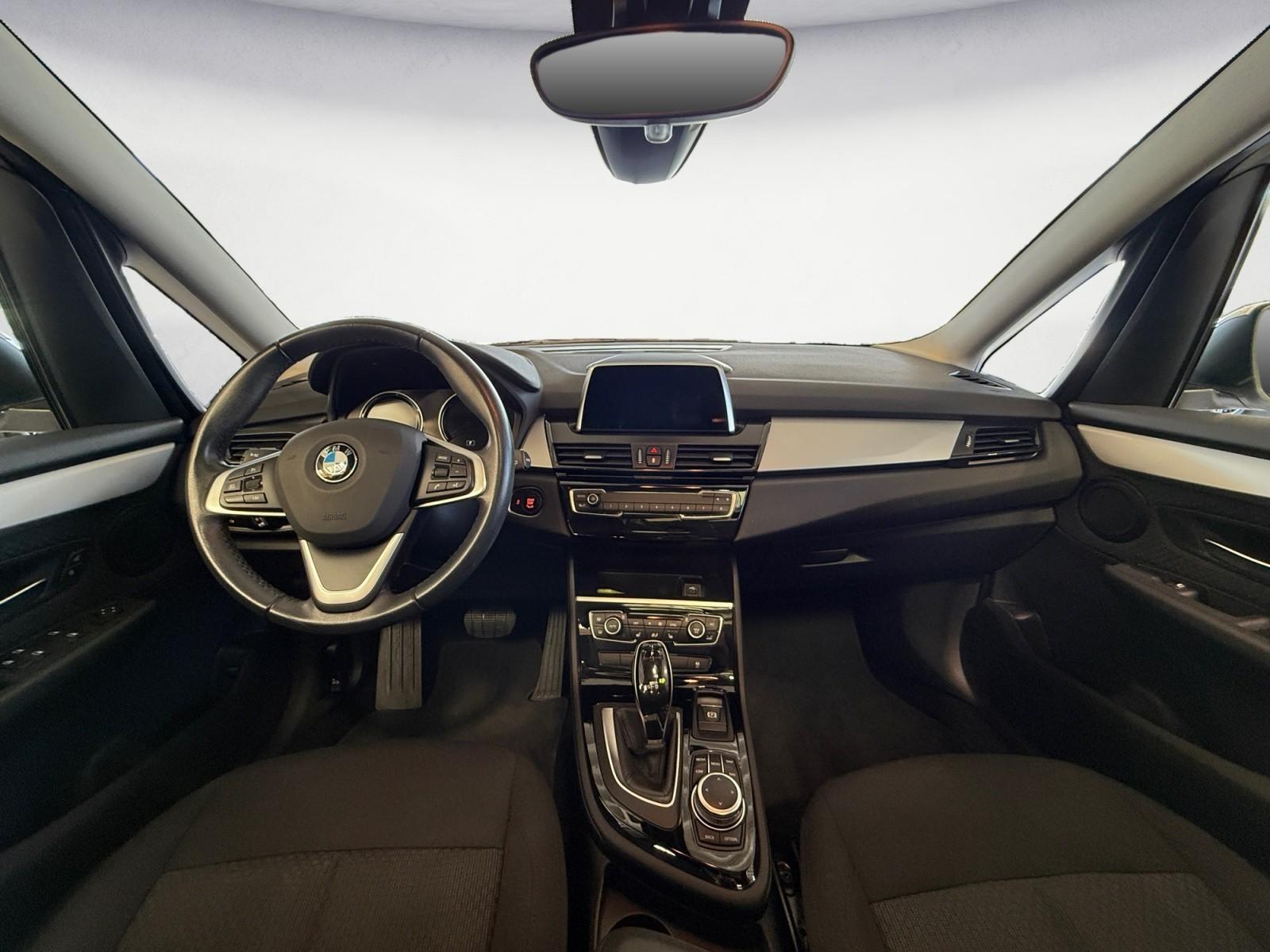 BMW 218 Gran Tourer 218d Gran Tourer xDrive Advantage Panorama AHK N, миниатюра 12