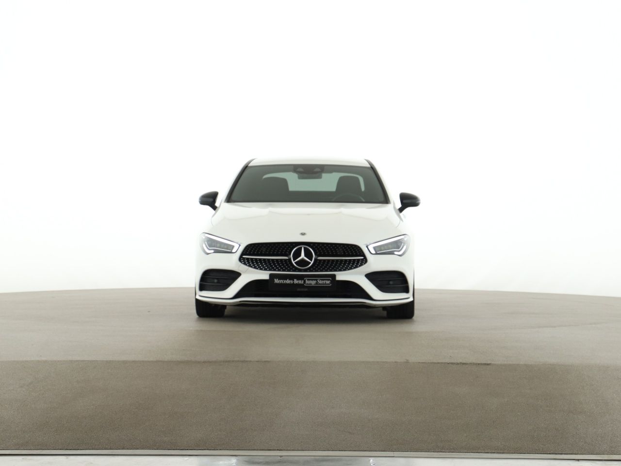 Mercedes-Benz CLA 200 AMG Night Burmester MBUX Distronic HUD foto 3
