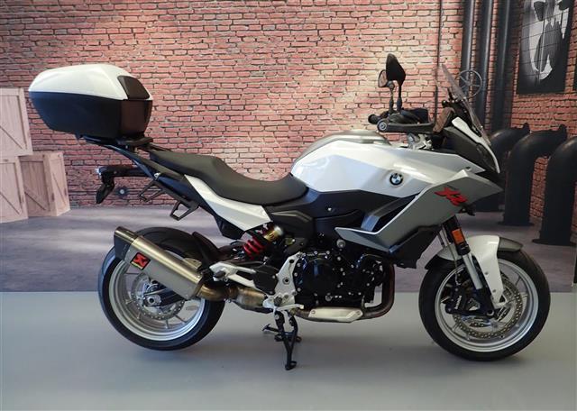 BMW F 900 XR Premium Selection Akrapovic !