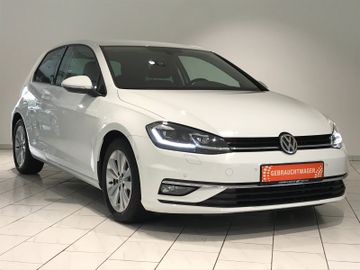 Volkswagen Golf VII Lim. 1.5 TSI DSG R-LINE ACC NAV KAMERA