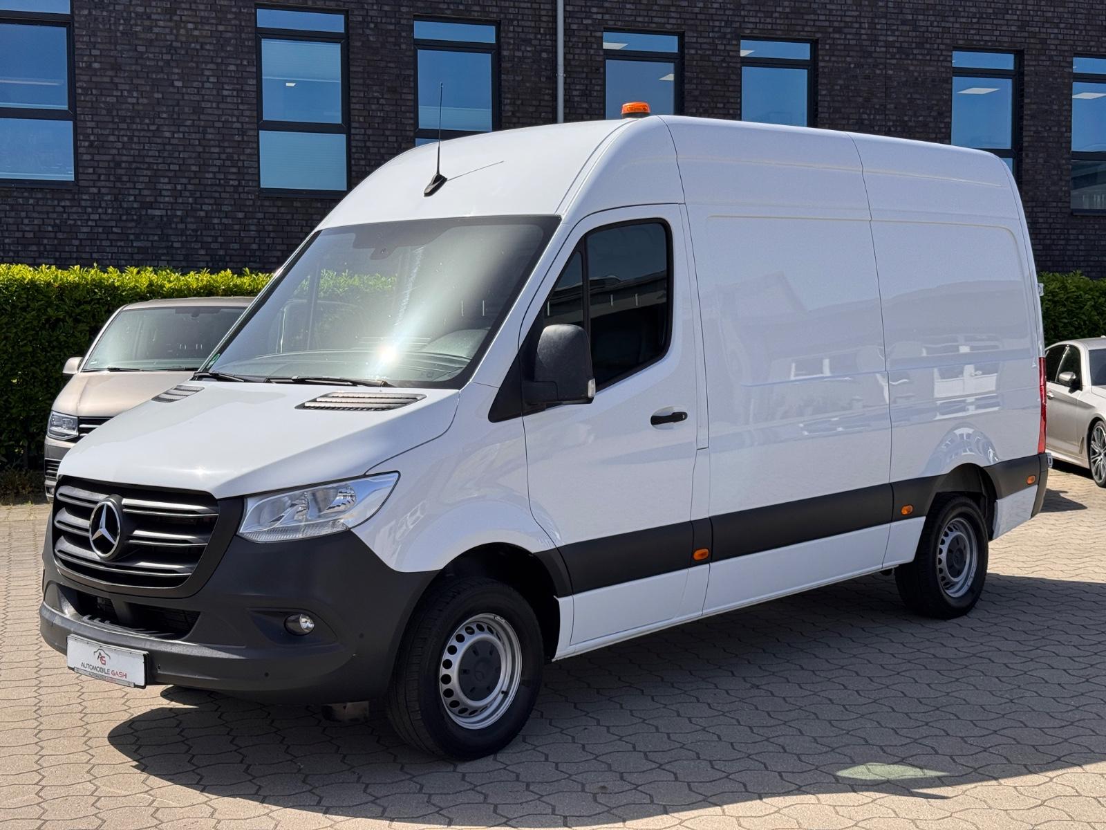 Mercedes-Benz Sprinter 317 CDI L2H2*Aut.*MBUX*StHz*AHK 3,5t*