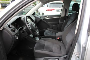 Volkswagen Tiguan - 11