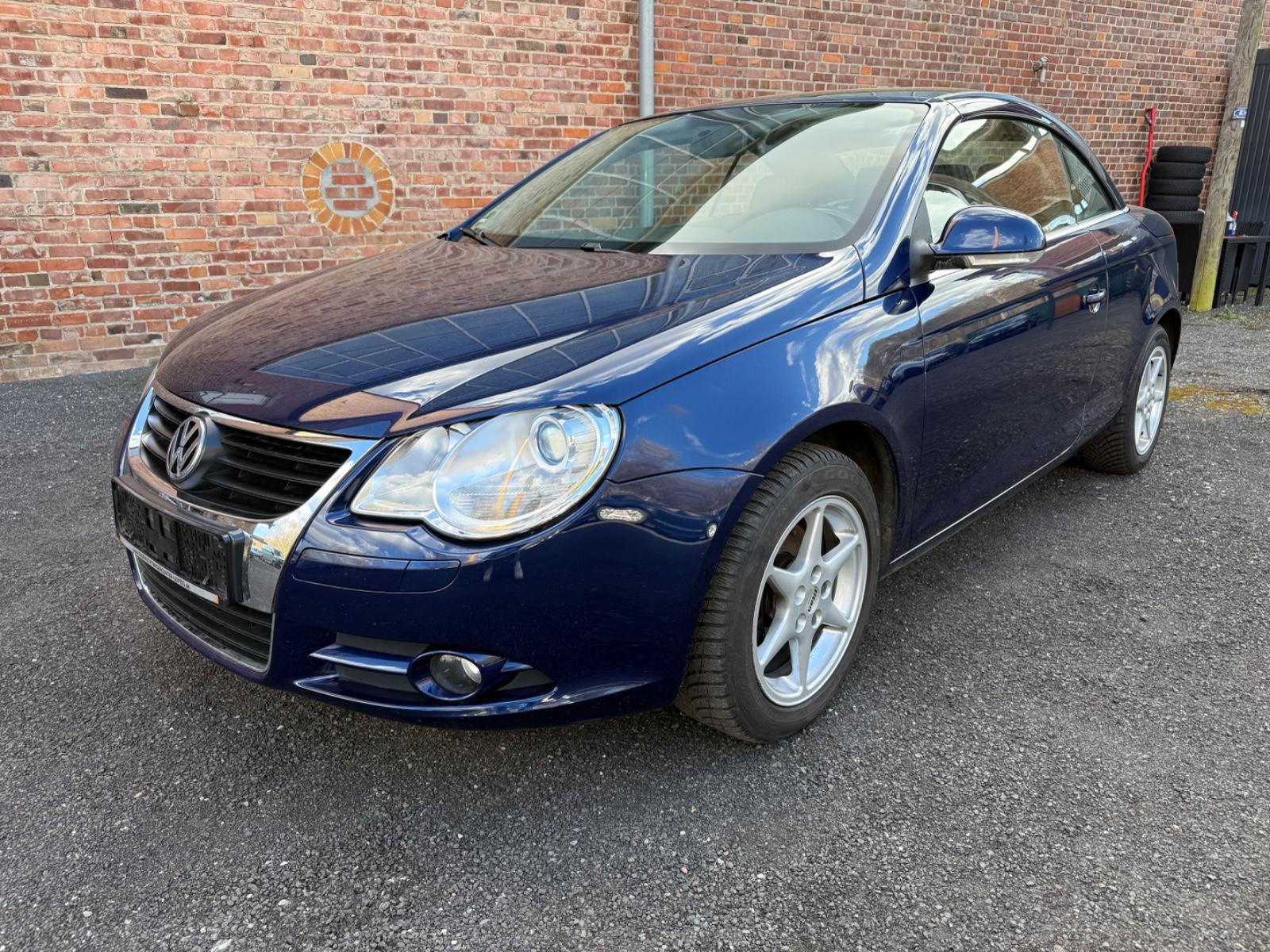 Volkswagen Eos 2.0 FSI Cabrio *TÜV + Service neu