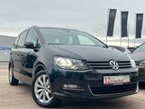 Volkswagen Sharan Highline 2.0 TDI DSG *1.HAND*7SITZ*LEDER* - mit Diesel-Antrieb: Schiebedach, Van