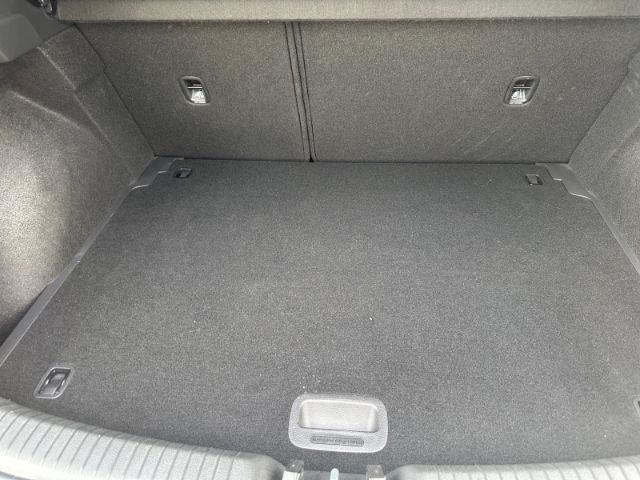Fahrzeugabbildung Hyundai i30 Edition 30 Apple CarPlay Android Auto Mehrzo