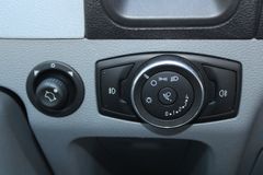 Fahrzeugabbildung Ford Transit 350 L2 H2 TREND 3-Si + KLIMA AHK PDC