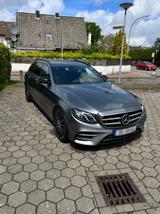 Mercedes-Benz E 220 d T mit Junger Sterne Garantie  - : Junge