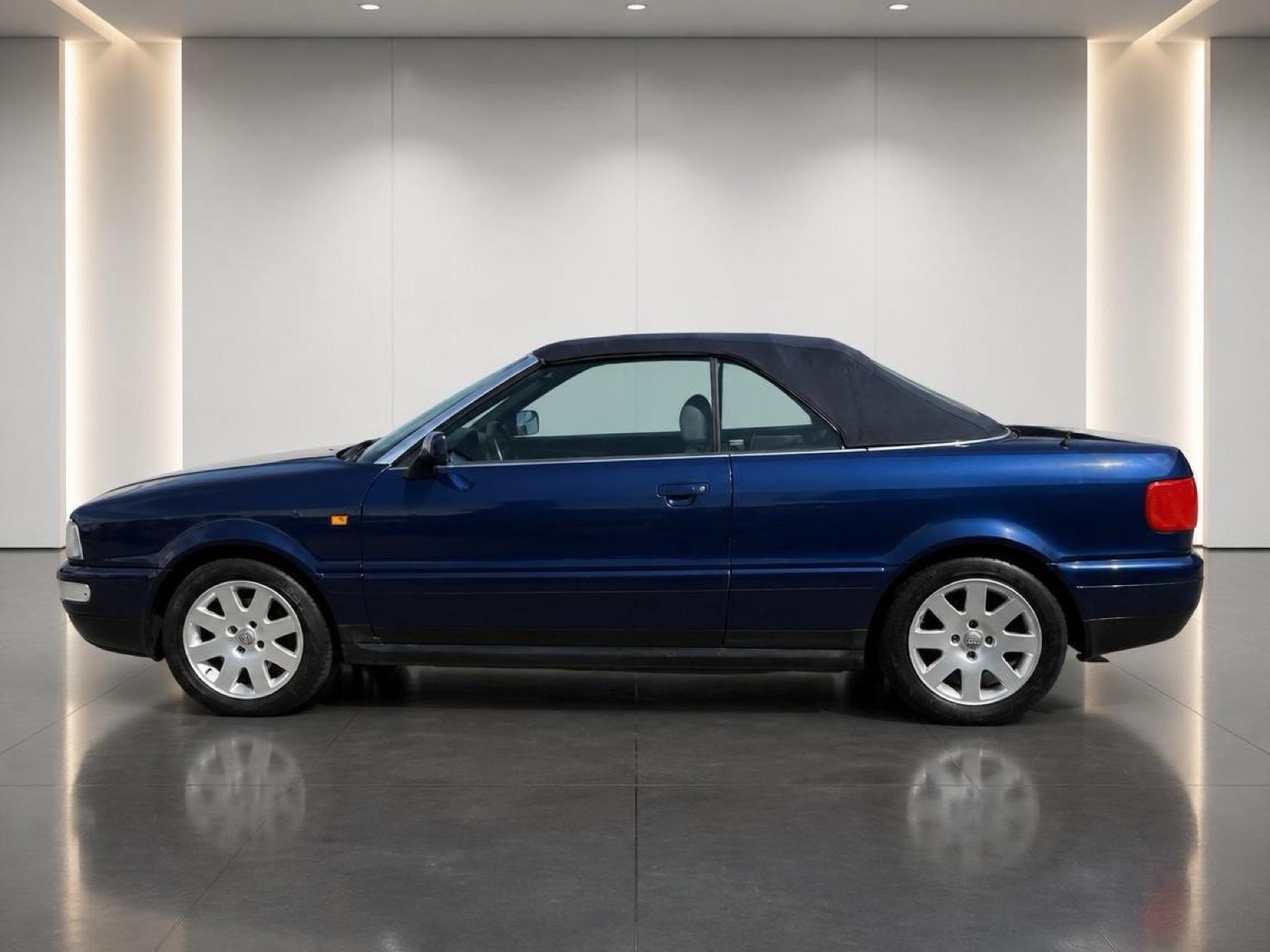 Audi 80 2,6 Cabrio/1.Hand/LEDER/XENON/SHZ/KLIMa