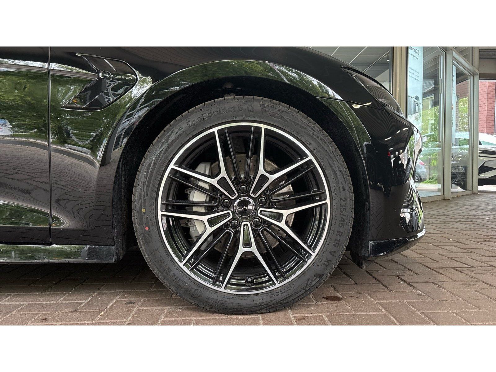 BYD SEAL