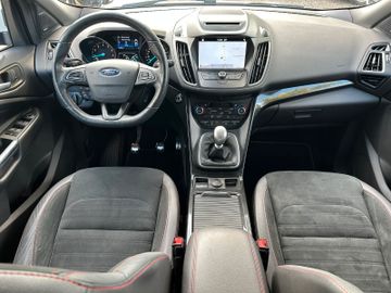 Ford Kuga - 8