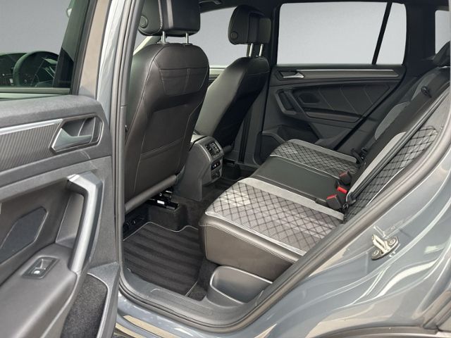 Tiguan 2.0 TDI DSG R-LINE AHK+LED+NAVI+RÜKAM+ACC