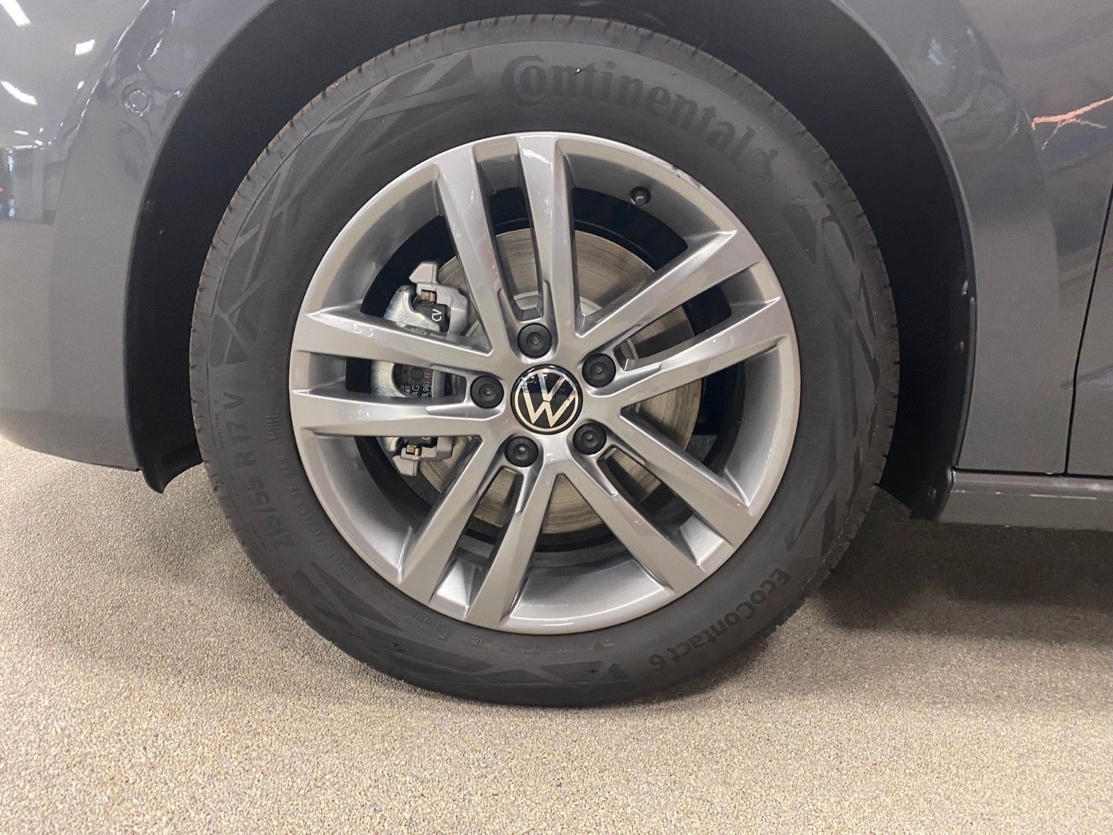 Fahrzeugabbildung Volkswagen Touran 1.5 TSI OPF DSG+4 J, GARANTIE+ACC+AHK+LED
