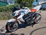 Kawasaki Z 1000 - KAWASAKI WEIß