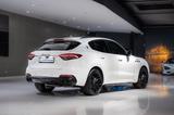 Maserati Levante*LUFTFEDERUNG*H&K*LED*21"LM*NAVI*1-HAN* - gebrauchte Maserati Levante aus dem Jahr 2024