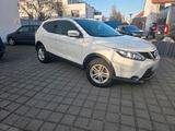Nissan Qashqai 1.6 DIG-T N-Vision - Nissan Qashqai N-VISION