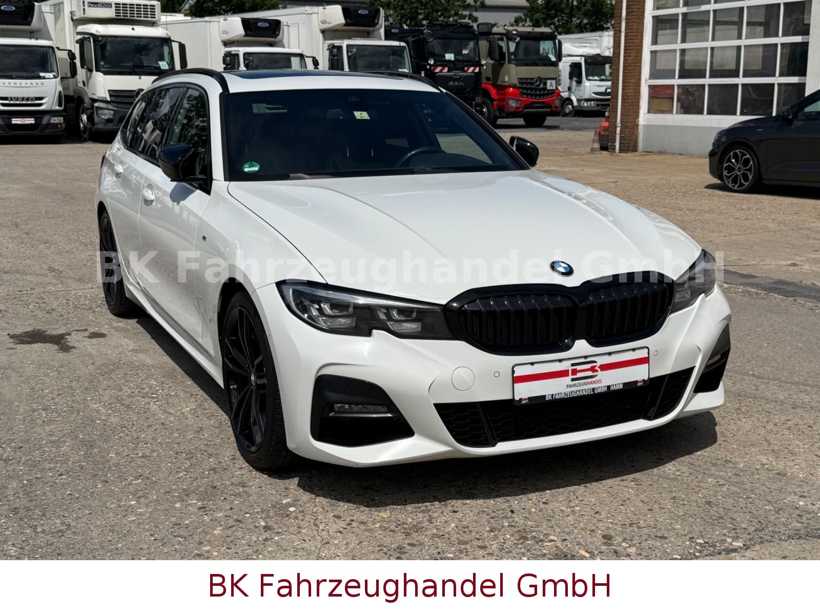 BMW 320d Touring M Sport/Pano/Kamera/H&amp;K/ACC/LED/SH