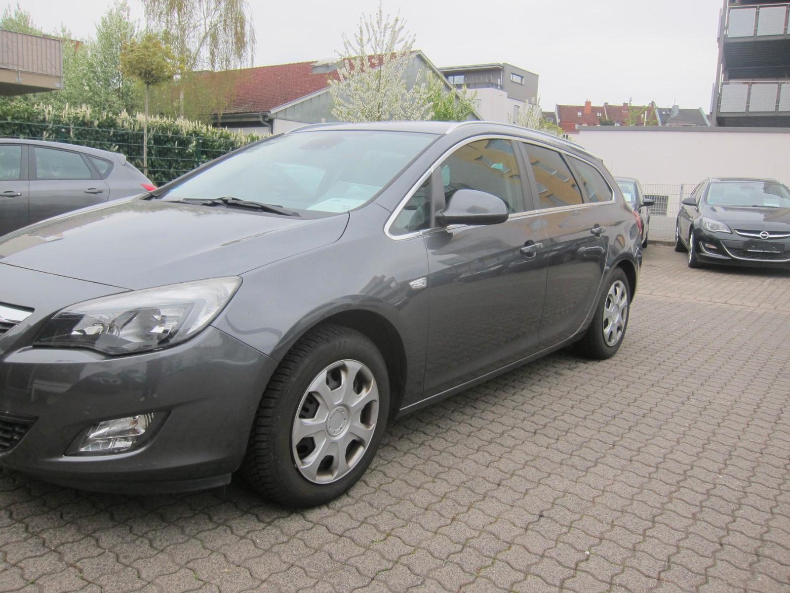 Opel Astra J Sports Tourer Sport  1 HAND
