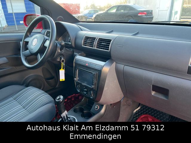 Fahrzeugabbildung Volkswagen Fox Klima Bluteooth Tüv