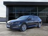 Skoda Superb Combi Style 1.5 TSI DSG 110kW Navi StandH - Skoda: Blau