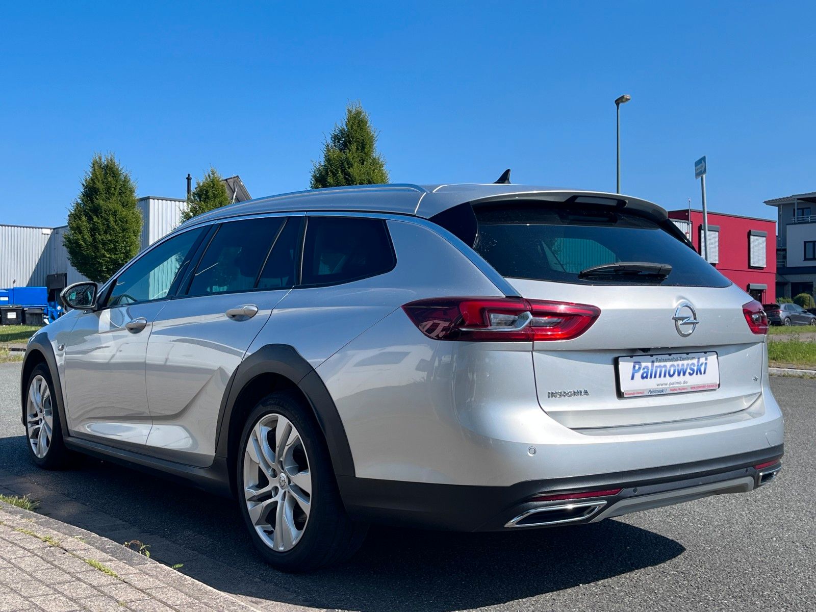 Fahrzeugabbildung Opel Insignia Sports Tourer Country 4x4 - LED, Kamera