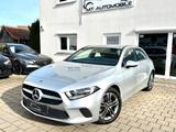 Mercedes-Benz A 200*PROGRESSIVE*TEMP*SHZ*NAVI*KLIMA*PDC*CARPLA - Mercedes-Benz A 200: Kleinwagen