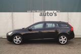 Volvo V60 1.6 T3 150pk Kinetic -ECC-PDC-XENON-CRUISE- - Volvo: Ec
