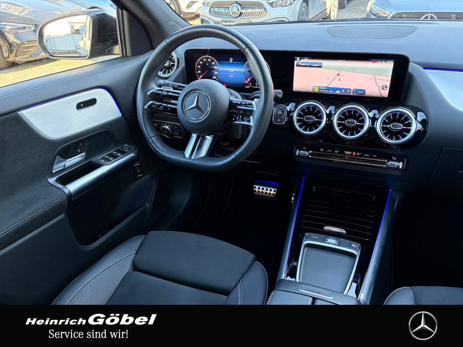 Fahrzeugabbildung Mercedes-Benz GLA 220 d 4M AMG*PANO*AHK*20ZOLL*AMBIENTEBEL